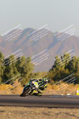 media/Nov-19-2023-CVMA (Sun) [[1f3d1b7ccb]]/Race 18 Supersport Middleweight/